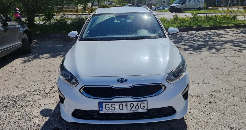 Kia Ceed cena 47970 przebieg: 177300, rok produkcji 2019 z Słupsk małe 67